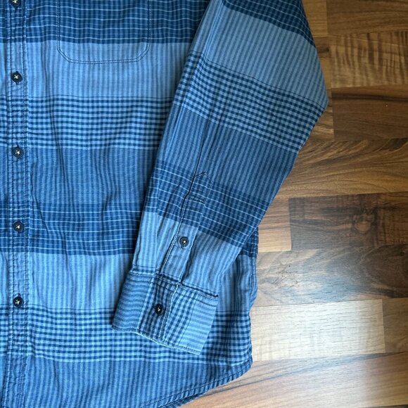 Tommy Bahama Modern Island Fit Blue Cotton Button Up Shirt - Large - Picture 5 of 5